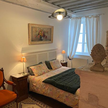 Le Pigeonnier De Saint-Loup Bed And Breakfast Экстерьер фото