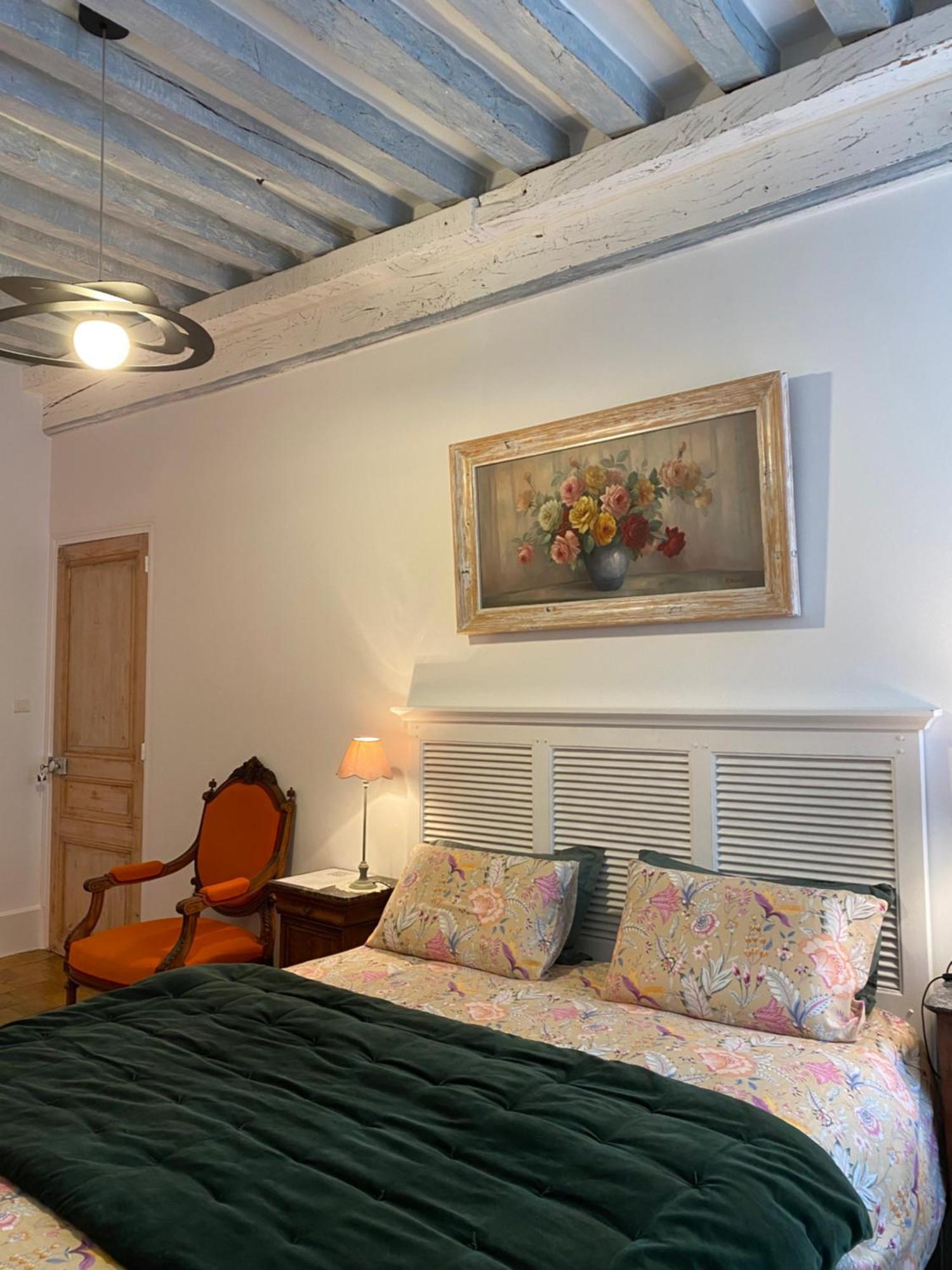 Le Pigeonnier De Saint-Loup Bed And Breakfast Экстерьер фото